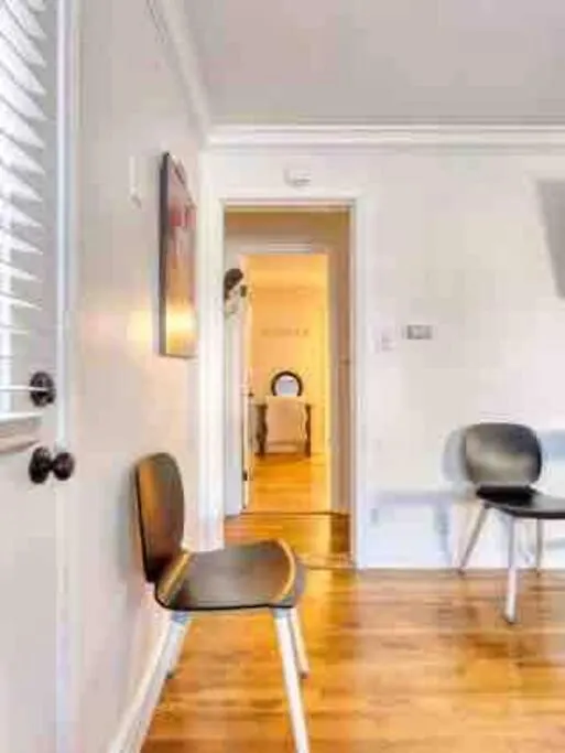 Belmont Shore Beach Bungalow, 2 Min Walk To Town! Long Beach Apartment